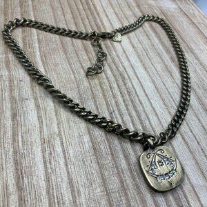 Stella & Dot Distressed Gold Tone Jezebel Pendant Necklace